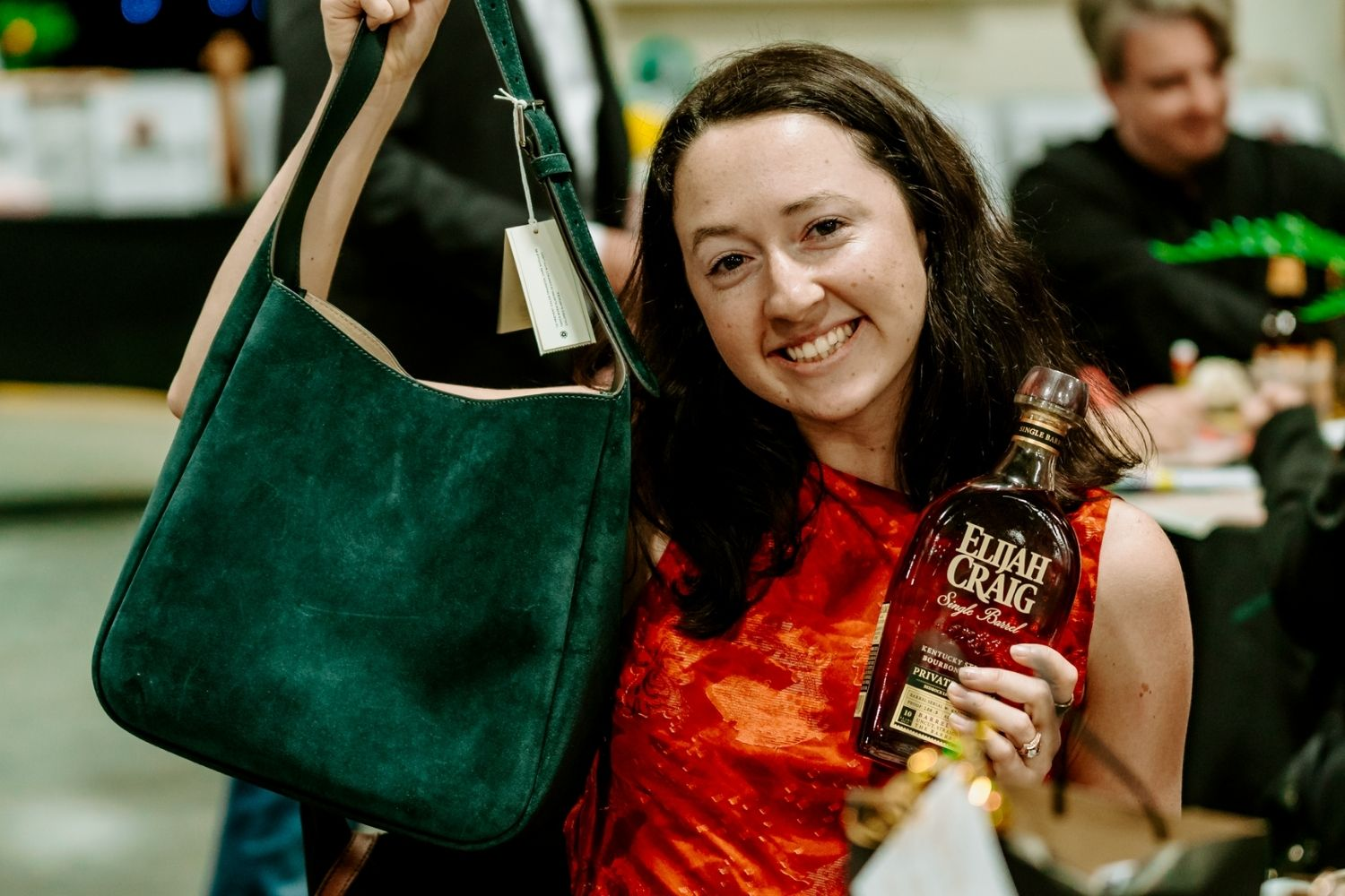 Female model in fall summer style makeup<br />
